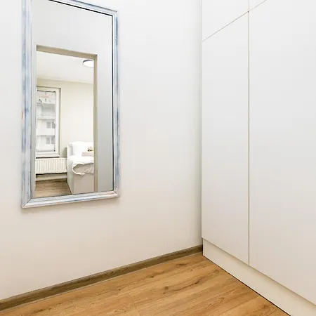 Apartment 1bd Flat In - 25 Min Walk From The Centre By Flat Mаnаger *